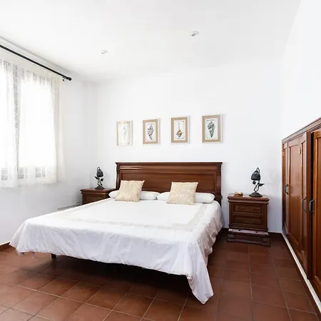 Casa La Rueda With Pool * אדחה