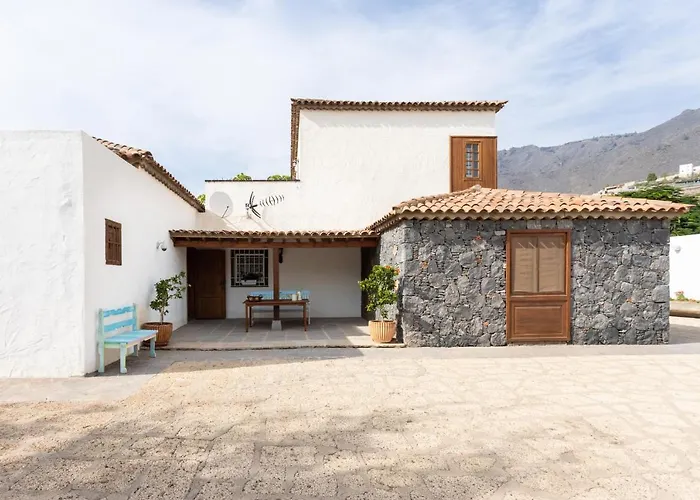 Casa La Rueda With Pool Вілла