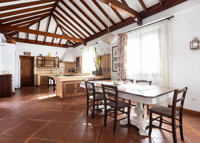 Casa La Rueda With Pool Villa *