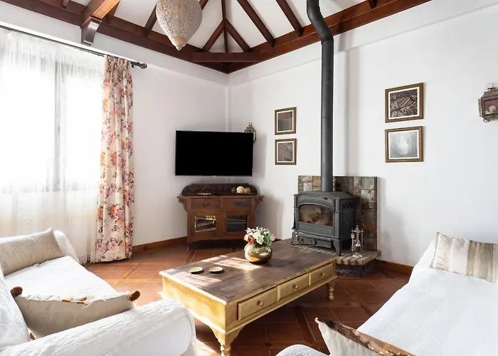 Вилла Casa La Rueda With Pool Адехе