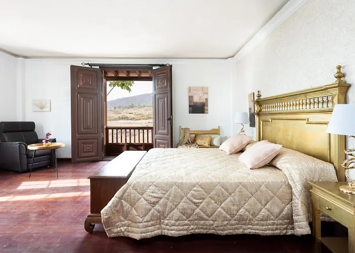 Вилла Casa La Rueda With Pool Адехе