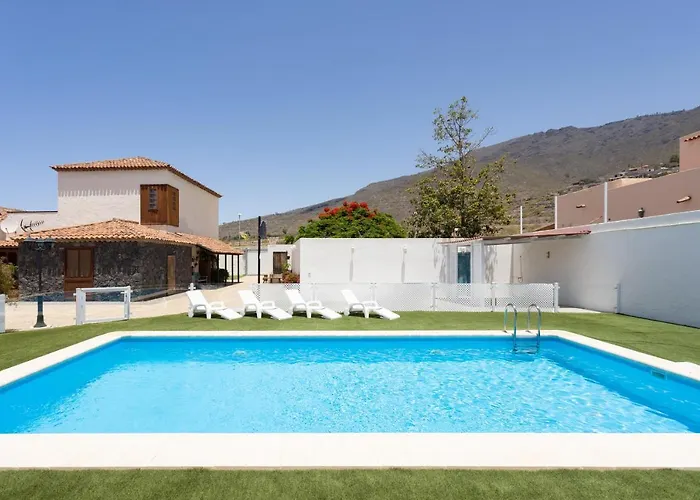 Casa La Rueda With Pool *